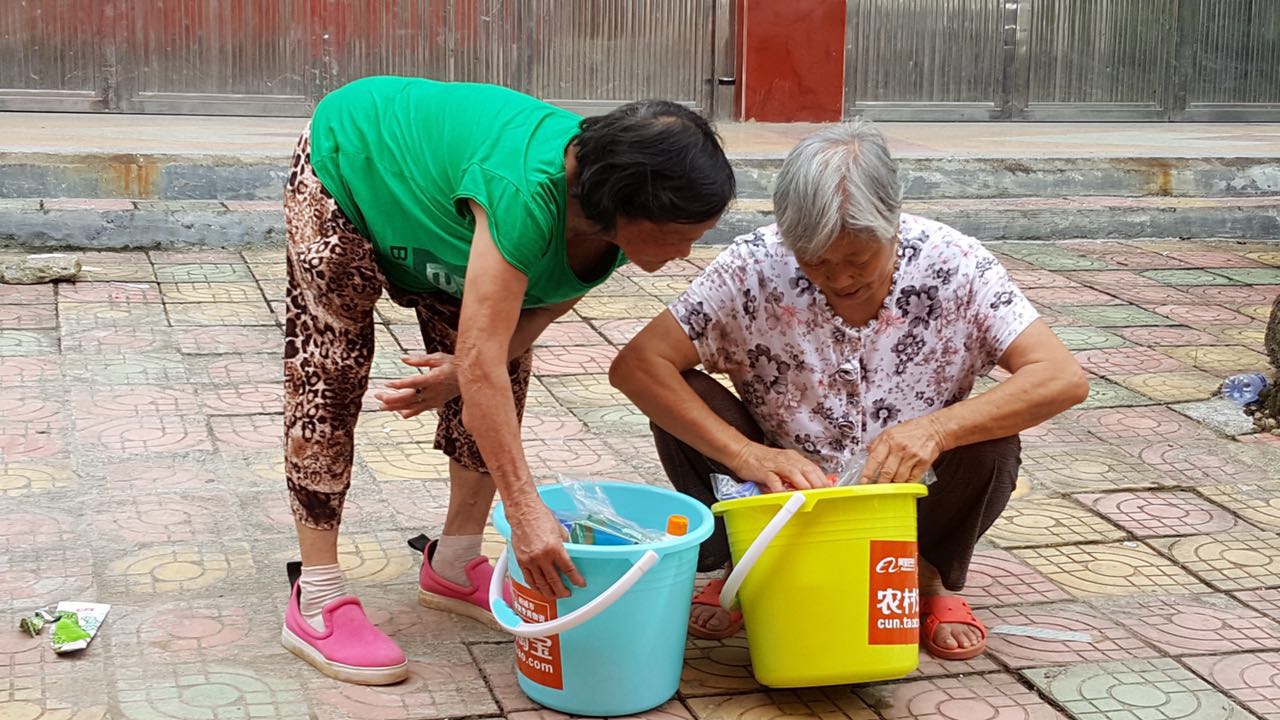 587543853150243758 587543853150243758